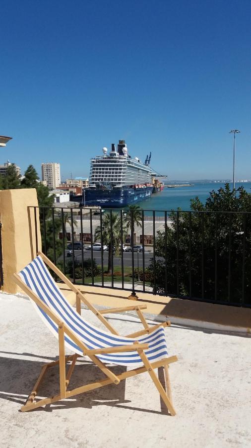 Apartamento Puerta Al Mar Cádiz Exterior photo